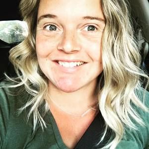 Meet your Posher, Katelyn